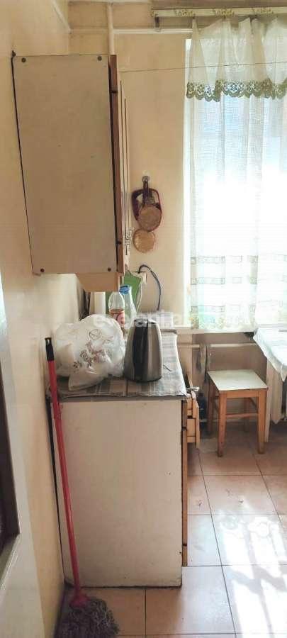 Satılır, köhnə tikili, 3 otaqlı, 70 m², Elmlər Akademiyası m.