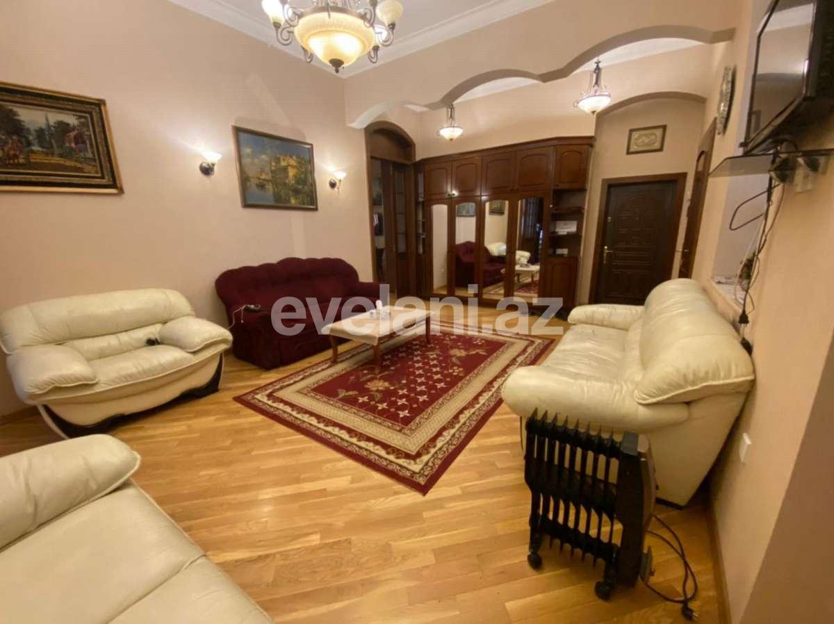 Satılır, köhnə tikili, 4 otaqlı, 180 m², İçəri Şəhər m.