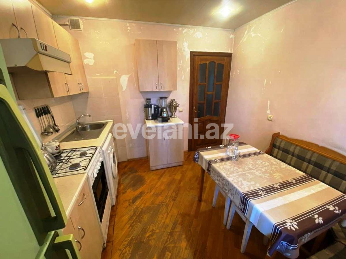 Satılır, köhnə tikili, 2 otaqlı, 60 m², Nərimanov r.