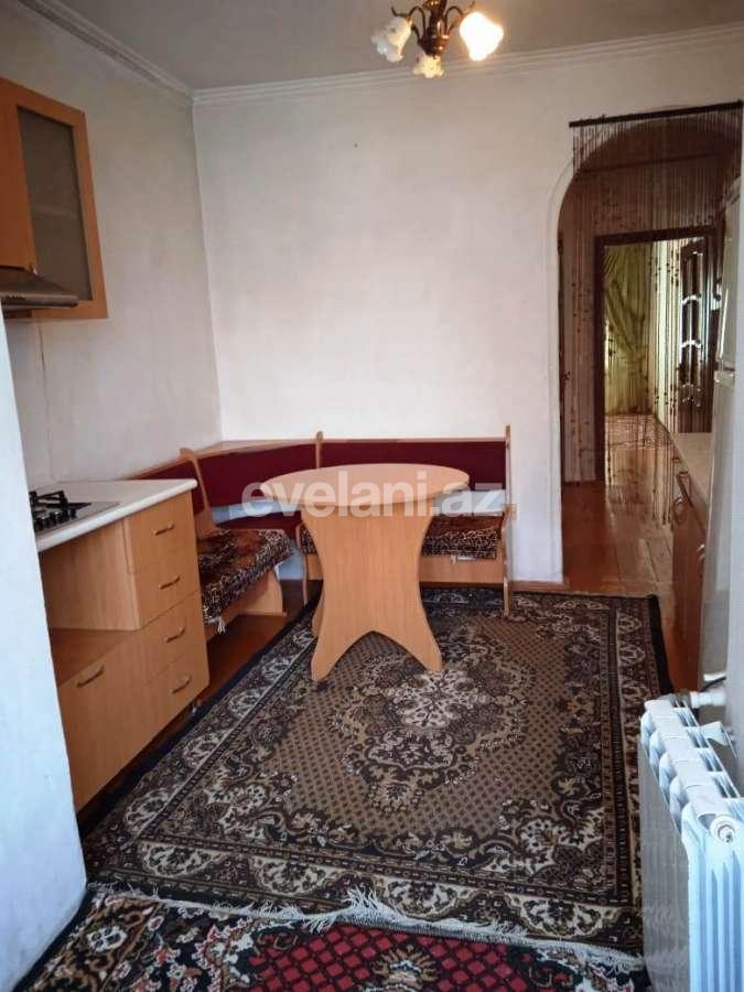 Satılır, köhnə tikili, 3 otaqlı, 80 m², Neftçilər m.