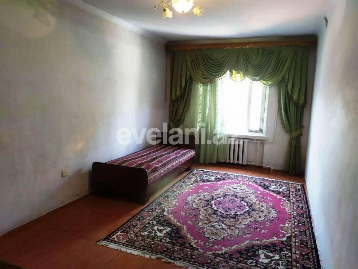 Satılır, köhnə tikili, 3 otaqlı, 80 m², Neftçilər m.
