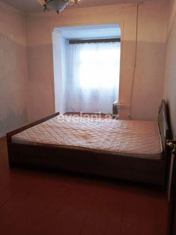 Satılır, köhnə tikili, 3 otaqlı, 80 m², Neftçilər m.