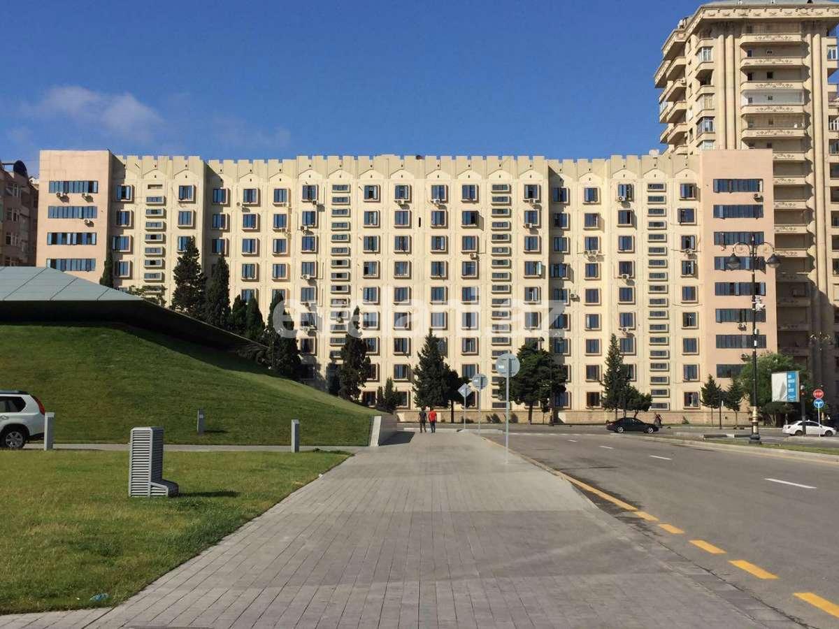 Kirayə verilir, yeni tikili, 4 otaqlı, 140 m², Nəriman Nərimanov m.