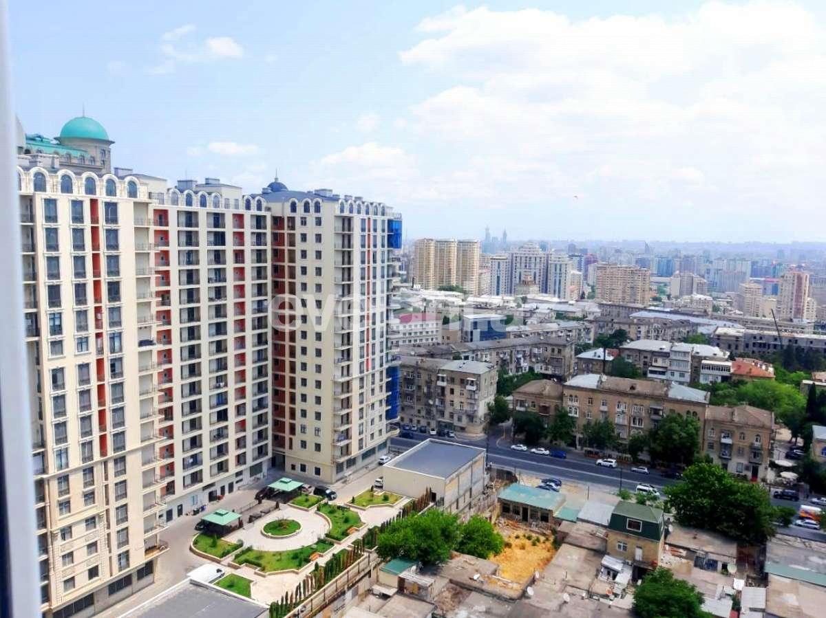 Satılır, yeni tikili, 4 otaqlı, 214 m², Elmlər Akademiyası m.