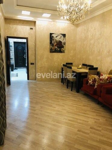 Продаётся, новостройка, 3-комнаты, 101 m², 8 Ноябрь m.