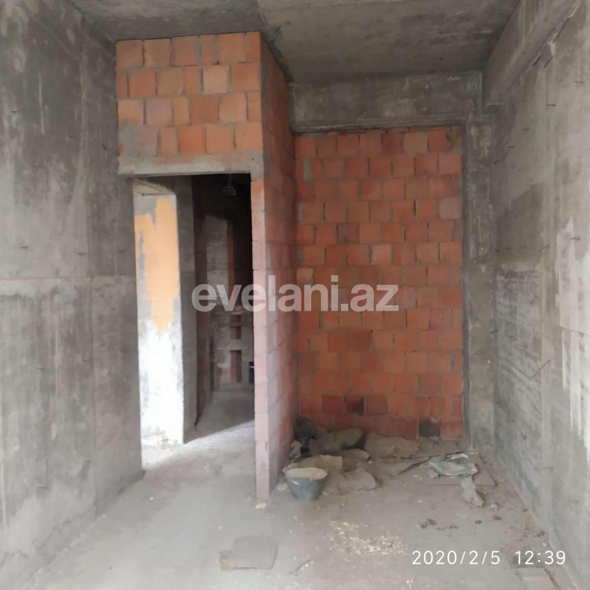 Satılır, yeni tikili, 3 otaqlı, 149 m², İnşaatçılar m.