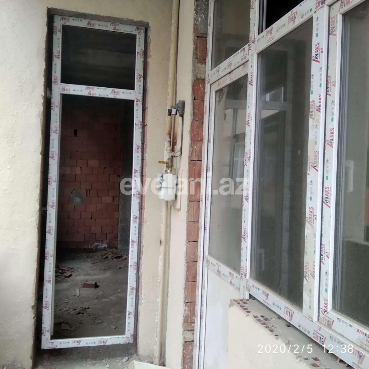 Satılır, yeni tikili, 3 otaqlı, 149 m², İnşaatçılar m.