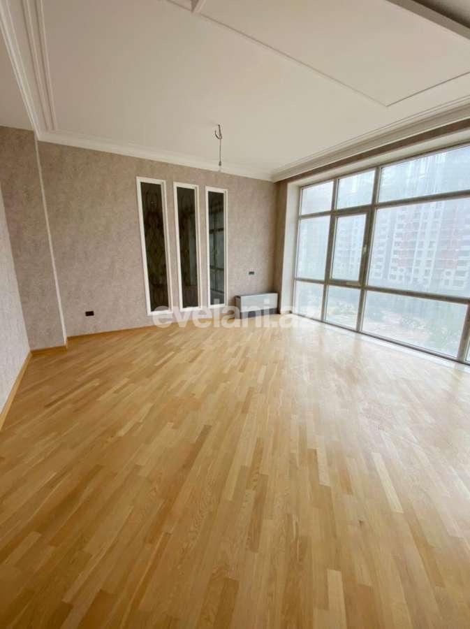 Satılır, yeni tikili, 4 otaqlı, 175 m², 8 Noyabr m.