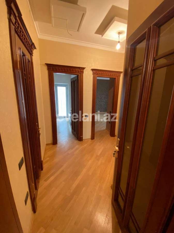 Satılır, yeni tikili, 4 otaqlı, 175 m², 8 Noyabr m.