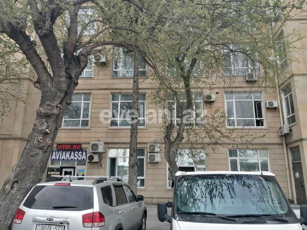 Satılır, köhnə tikili, 2 otaqlı, 50 m², Bakı, Nəsimi r, 28 may m.