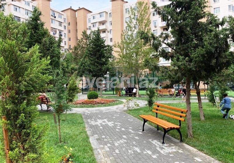 Продаётся, вторичка, 3-комнаты, 75 m², Ази Асланов m.