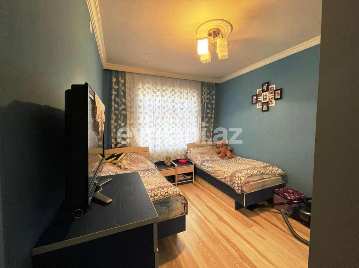 Продаётся, вторичка, 3-комнаты, 75 m², Ази Асланов m.