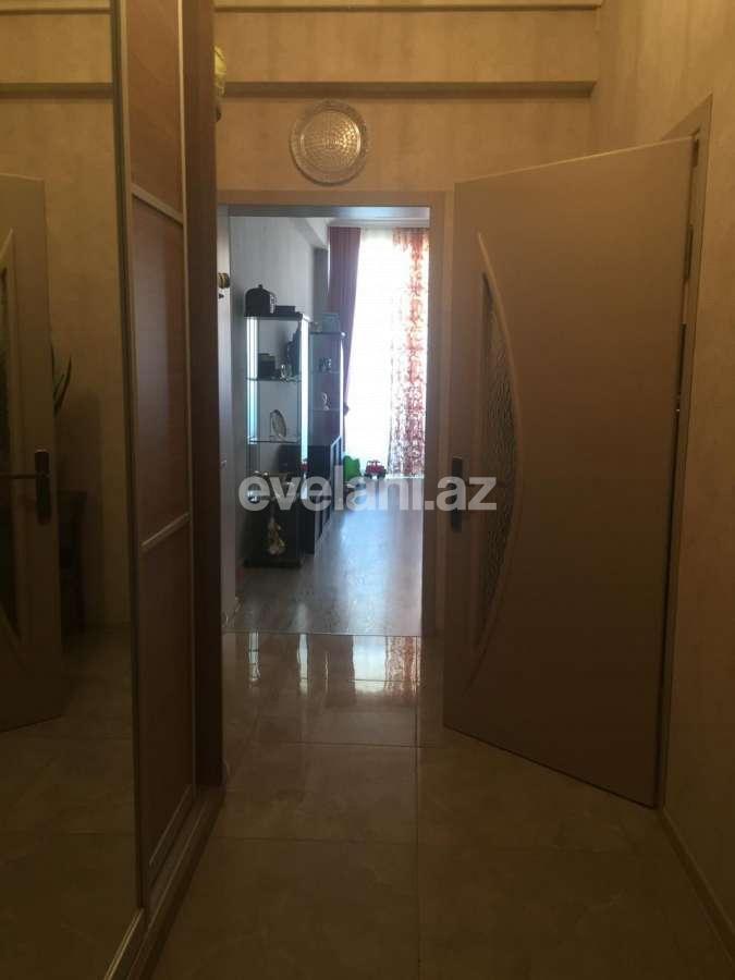 Satılır, yeni tikili, 2 otaqlı, 68 m², Bakı, Binəqədi r, 8-ci mikrorayon q, Azadlıq prospekti m.