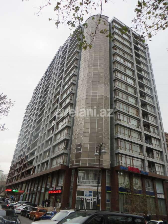 Satılır, yeni tikili, 2 otaqlı, 106.62 m², Bakı, Nərimanov r, 28 may m.