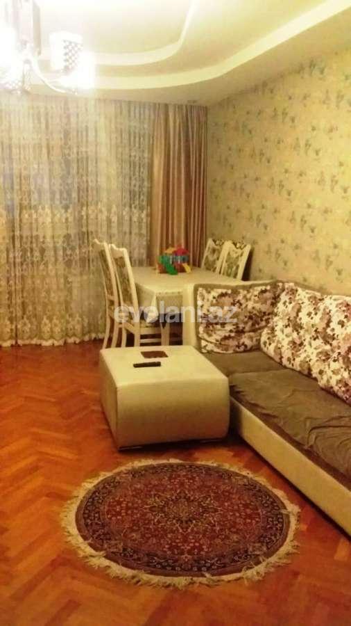 Satılır, köhnə tikili, 3 otaqlı, 70 m², Elmlər Akademiyası m.