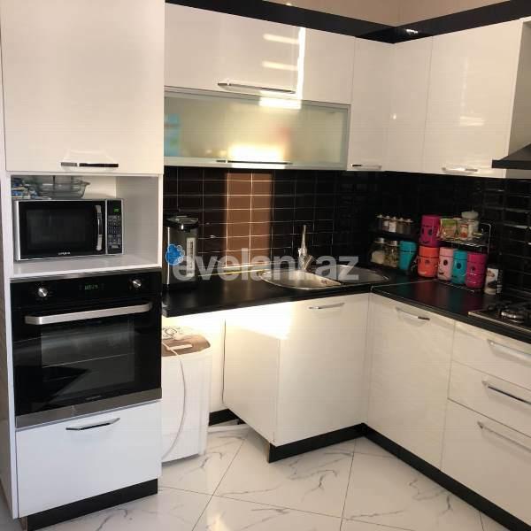 Satılır, yeni tikili, 2 otaqlı, 86 m², Bakı, Binəqədi r, 8-ci mikrorayon q, Azadlıq prospekti m.