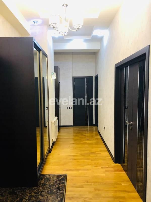 Satılır, yeni tikili, 2 otaqlı, 86 m², Bakı, Binəqədi r, 8-ci mikrorayon q, Azadlıq prospekti m.