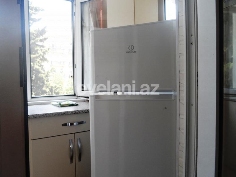 Kirayə verilir, köhnə tikili, 2 otaqlı, 40 m², Nizami m.