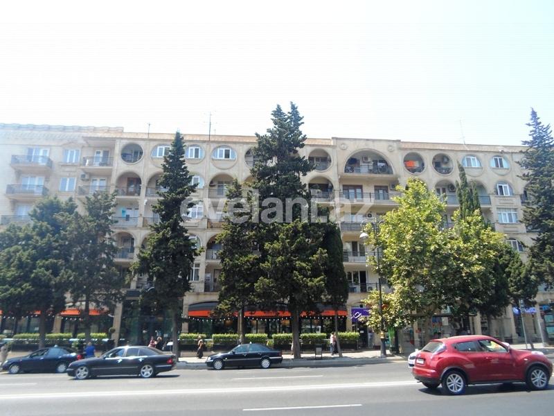 Kirayə verilir, köhnə tikili, 2 otaqlı, 40 m², Nizami m.