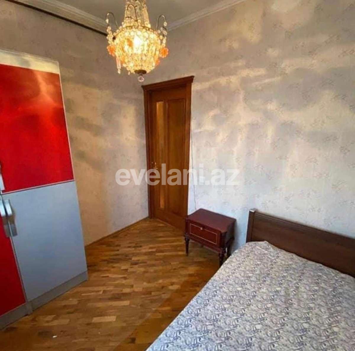 Rent, old building, 3 room, 60 m², Elmlar Akademiyası m.