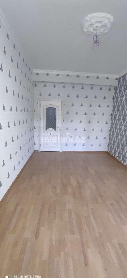 Kirayə verilir, köhnə tikili, 3 otaqlı, 70 m², Bakı, Nəsimi r, 4-cü mikrorayon q, Memar Əcəmi m.