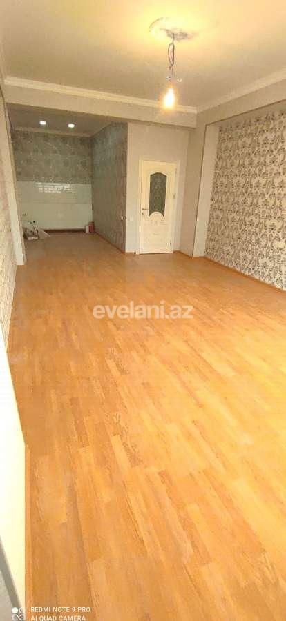 Kirayə verilir, köhnə tikili, 3 otaqlı, 70 m², Bakı, Nəsimi r, 4-cü mikrorayon q, Memar Əcəmi m.