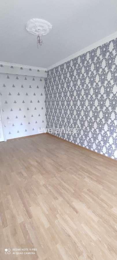 Kirayə verilir, köhnə tikili, 3 otaqlı, 70 m², Bakı, Nəsimi r, 4-cü mikrorayon q, Memar Əcəmi m.