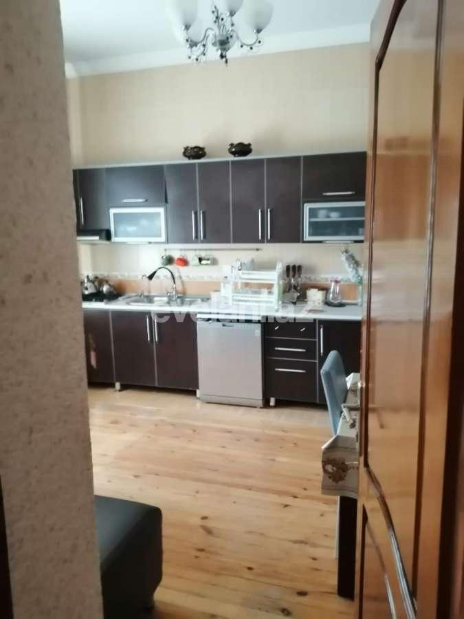 Satılır, həyət evi / bağ, 6 otaqlı, 300 m², Bakı, Xətai r, Həzi Aslanov q, Həzi Aslanov m.