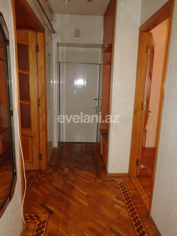 Sale, old building, 3 room, 100 m², Elmlar Akademiyası m.