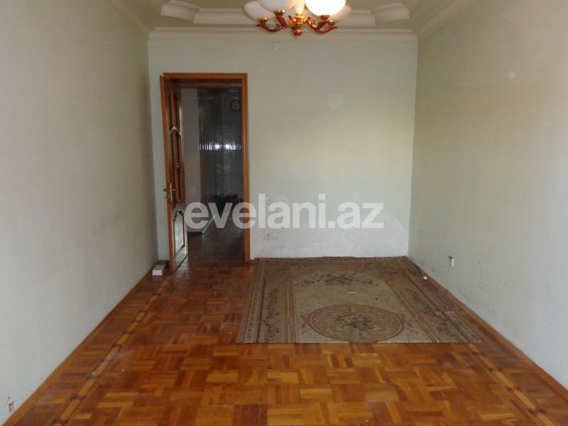 Sale, old building, 3 room, 100 m², Elmlar Akademiyası m.