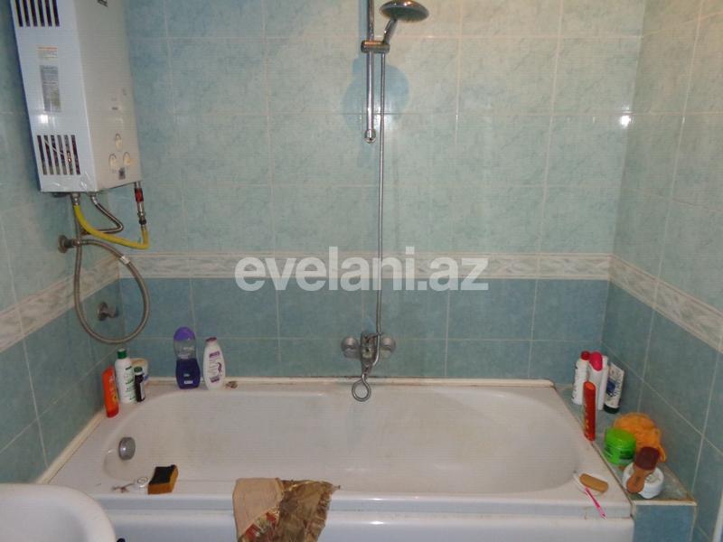 Sale, old building, 3 room, 100 m², Elmlar Akademiyası m.