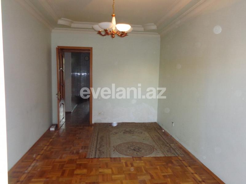 Sale, old building, 3 room, 100 m², Elmlar Akademiyası m.