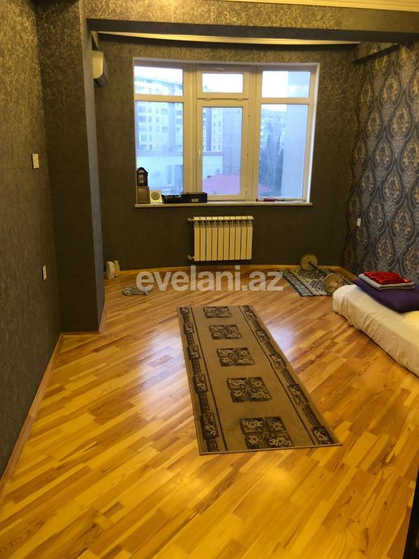 Satılır, yeni tikili, 3 otaqlı, 116 m², İnşaatçılar m.