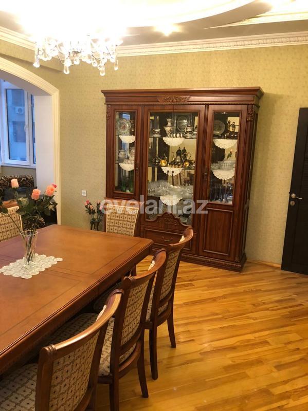 Satılır, yeni tikili, 3 otaqlı, 116 m², İnşaatçılar m.