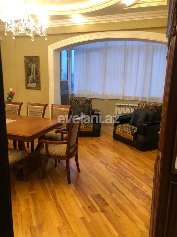 Satılır, yeni tikili, 3 otaqlı, 116 m², İnşaatçılar m.