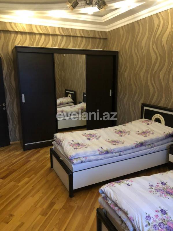 Satılır, yeni tikili, 3 otaqlı, 116 m², İnşaatçılar m.