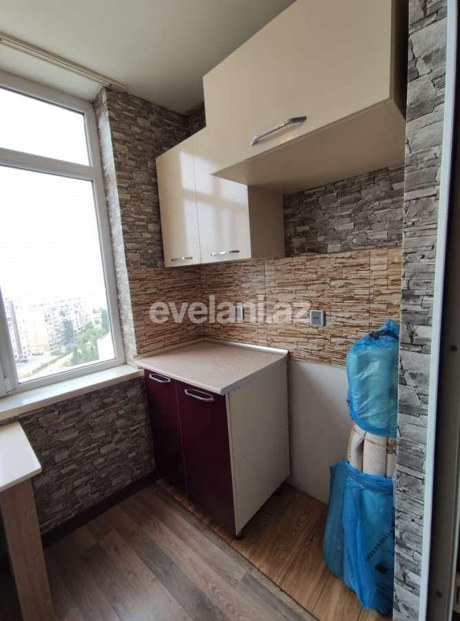 Kirayə verilir, yeni tikili, 2 otaqlı, 65 m², İnşaatçılar m.