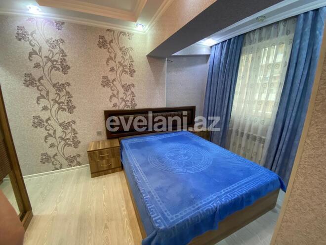 Rent, old building, 2 room, 55 m², Gara Garayev m.