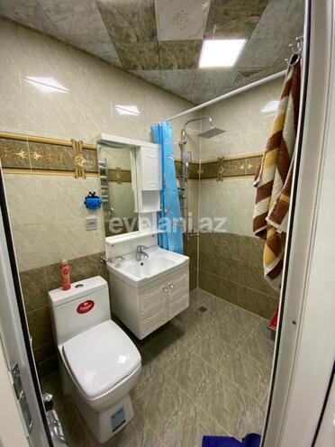 Rent, old building, 2 room, 55 m², Gara Garayev m.