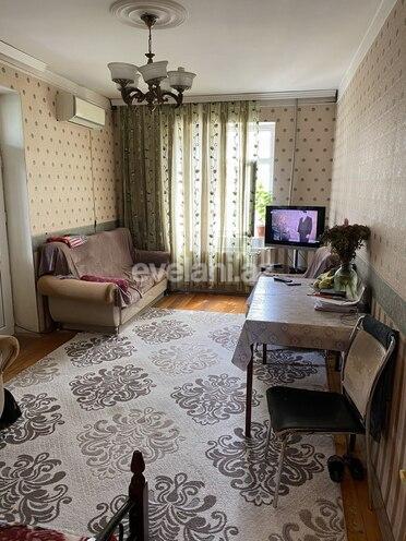 Satılır, köhnə tikili, 2 otaqlı, 65 m², Memar Əcəmi m.