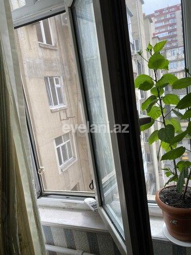 Satılır, köhnə tikili, 2 otaqlı, 65 m², Memar Əcəmi m.