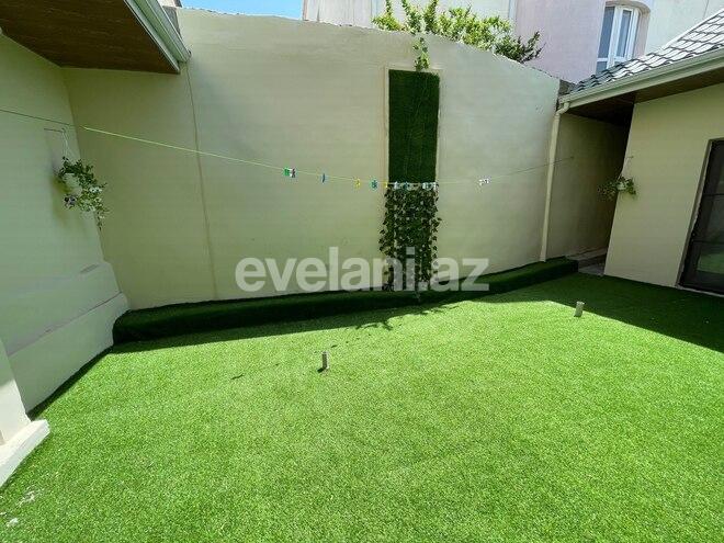 Satılır, həyət evi / bağ, 5 otaqlı, 300 m², Azadlıq prospekti m.