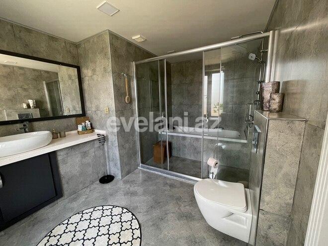 Satılır, həyət evi / bağ, 5 otaqlı, 300 m², Azadlıq prospekti m.