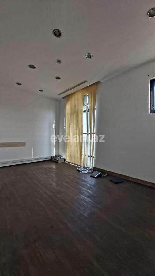Rent, office, 20 room, 1850 m², Nasimi r.