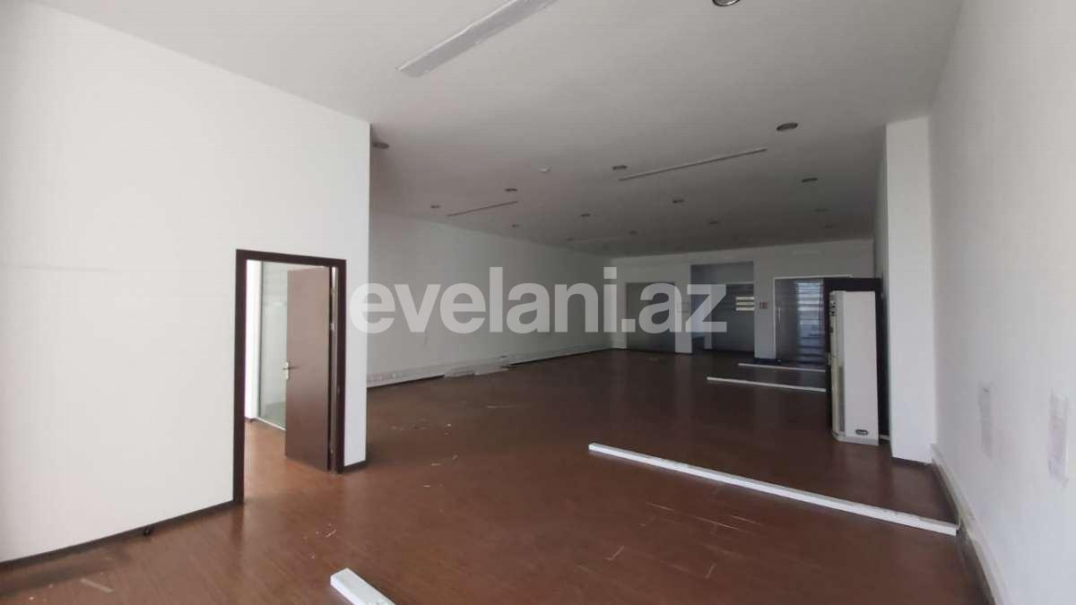 Rent, office, 20 room, 1850 m², Nasimi r.