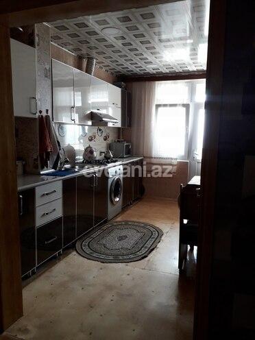 Продаётся, вторичка, 5-комнаты, 100 m², Ени Гюнешли p.