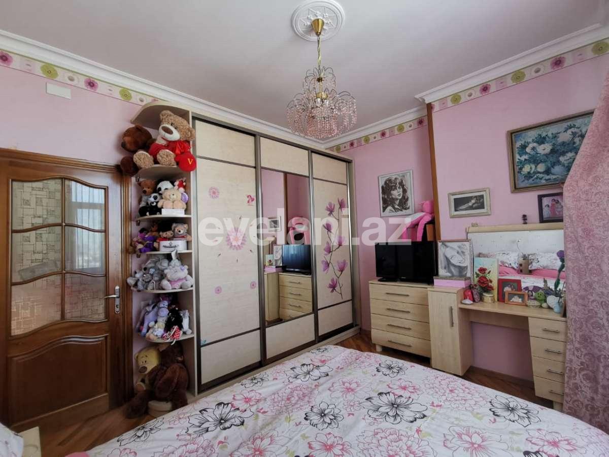 Satılır, yeni tikili, 3 otaqlı, 150 m², 8 Noyabr m.