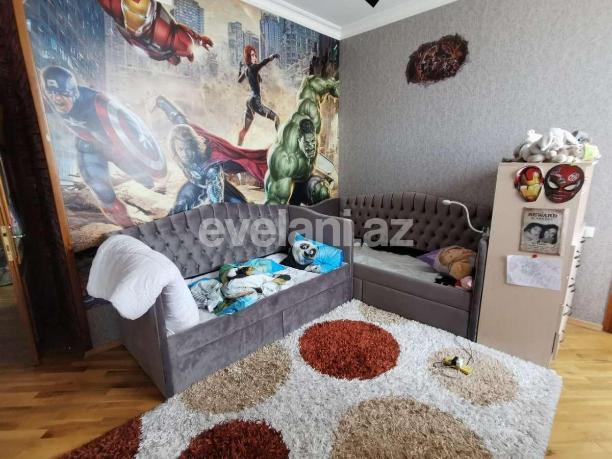 Satılır, yeni tikili, 3 otaqlı, 150 m², 8 Noyabr m.