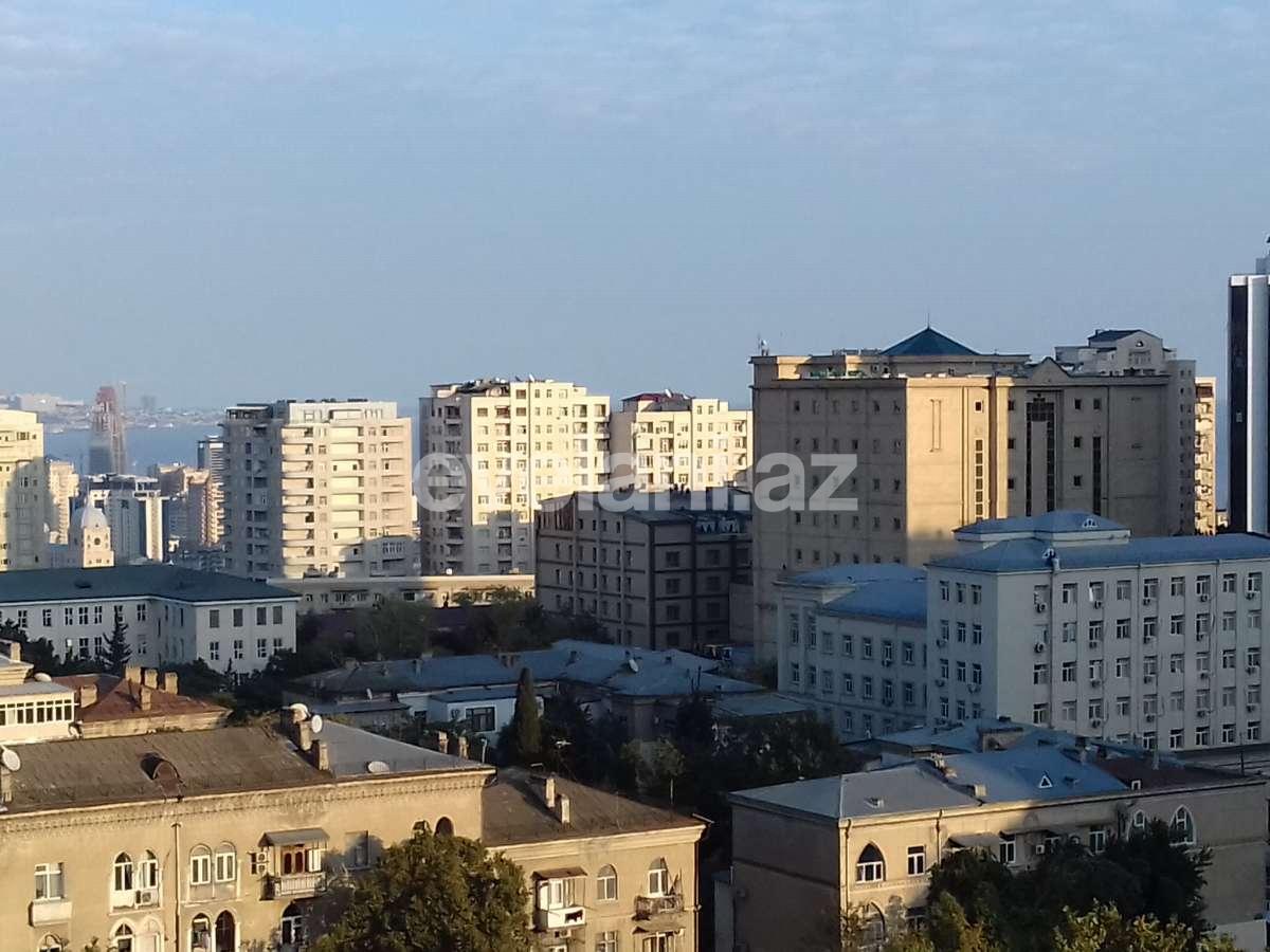 Satılır, yeni tikili, 3 otaqlı, 163 m², Elmlər Akademiyası m.