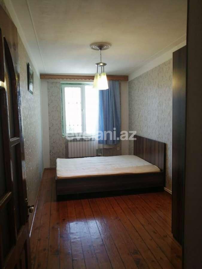 Kirayə verilir, köhnə tikili, 3 otaqlı, 80 m², Elmlər Akademiyası m.